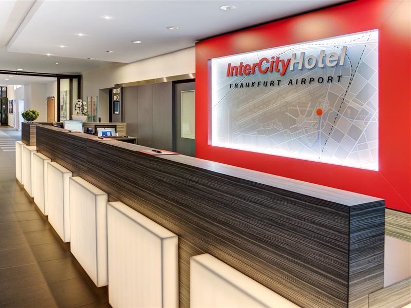 Intercityhotel Frankfurt Airport Франкфурт на Майн Екстериор снимка